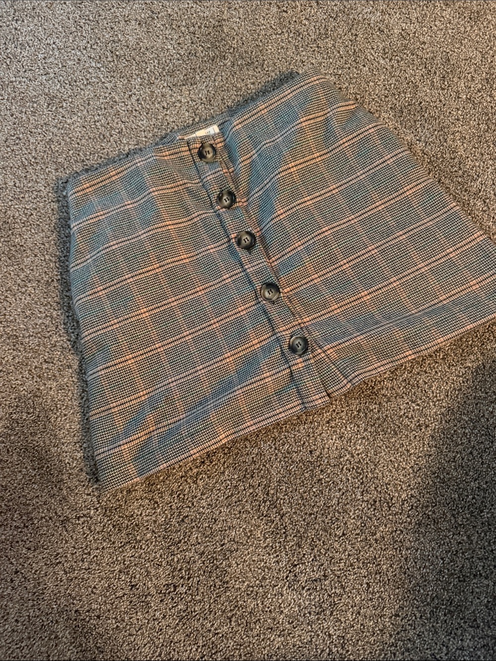 Plaid Button-Front Mini Skirt in Neutral Tones Day to Day Size L